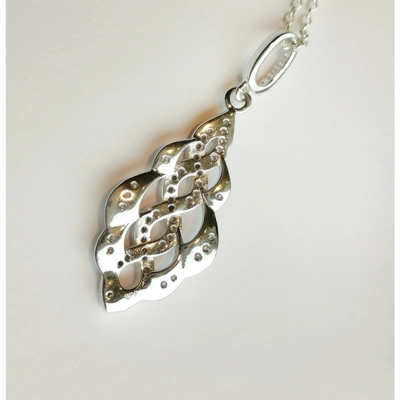 New sterling silver cz intertwined pendant necklace - Picture 4 of 8